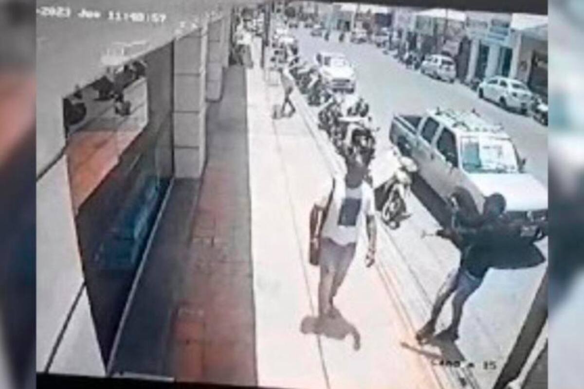 Video: balean a exfutbolista profesional que se opuso a un atraco