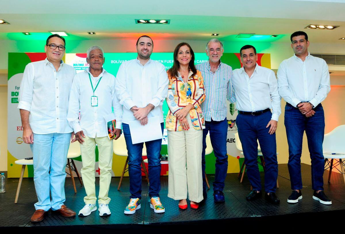 Nicolás Pareja, Antonio Aponte, Yamil Arana, Fanny Guerrero, Eduardo Verano, Dumek Turbay y Álvaro Redondo.