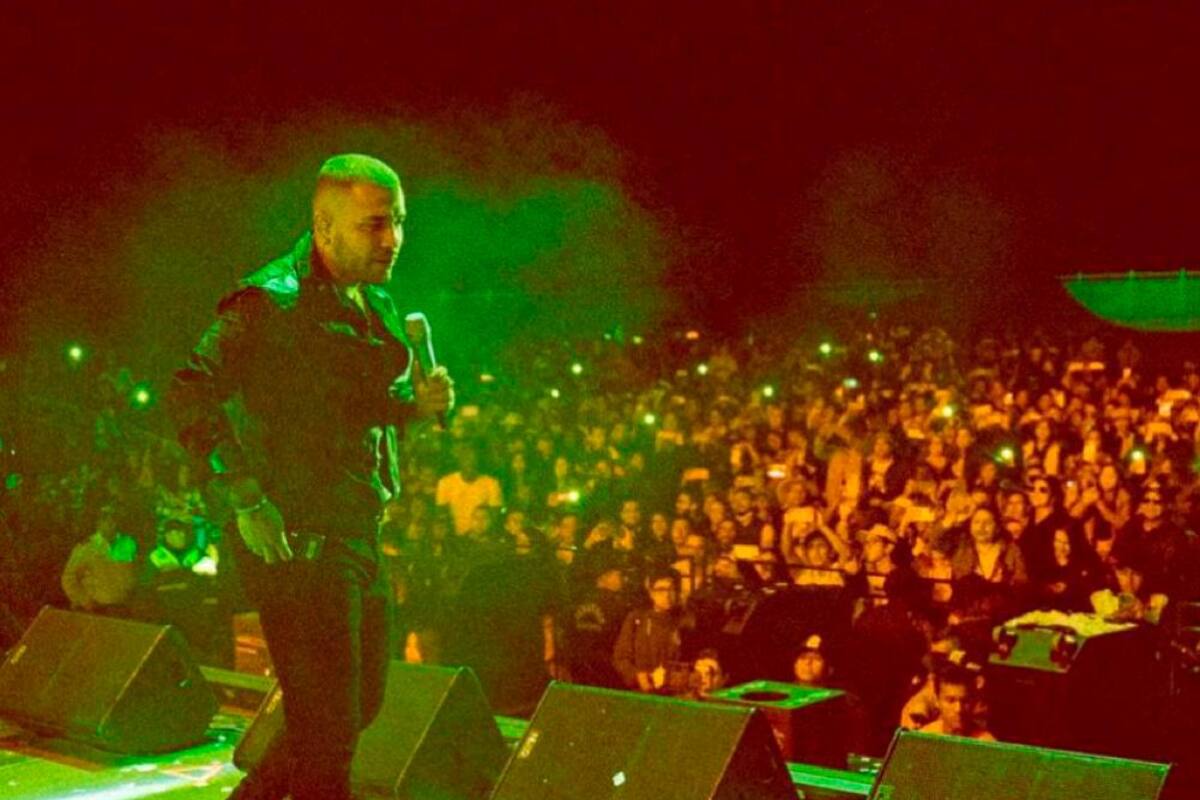 Famoso cantante colombiano encabeza una importante lista de Billboard