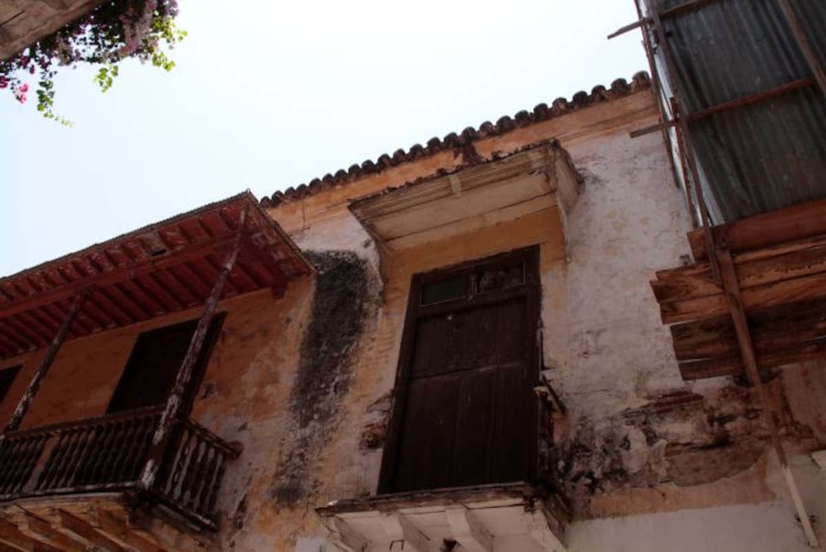 Calle del Arzobispado. //Zenia Valdelamar.
