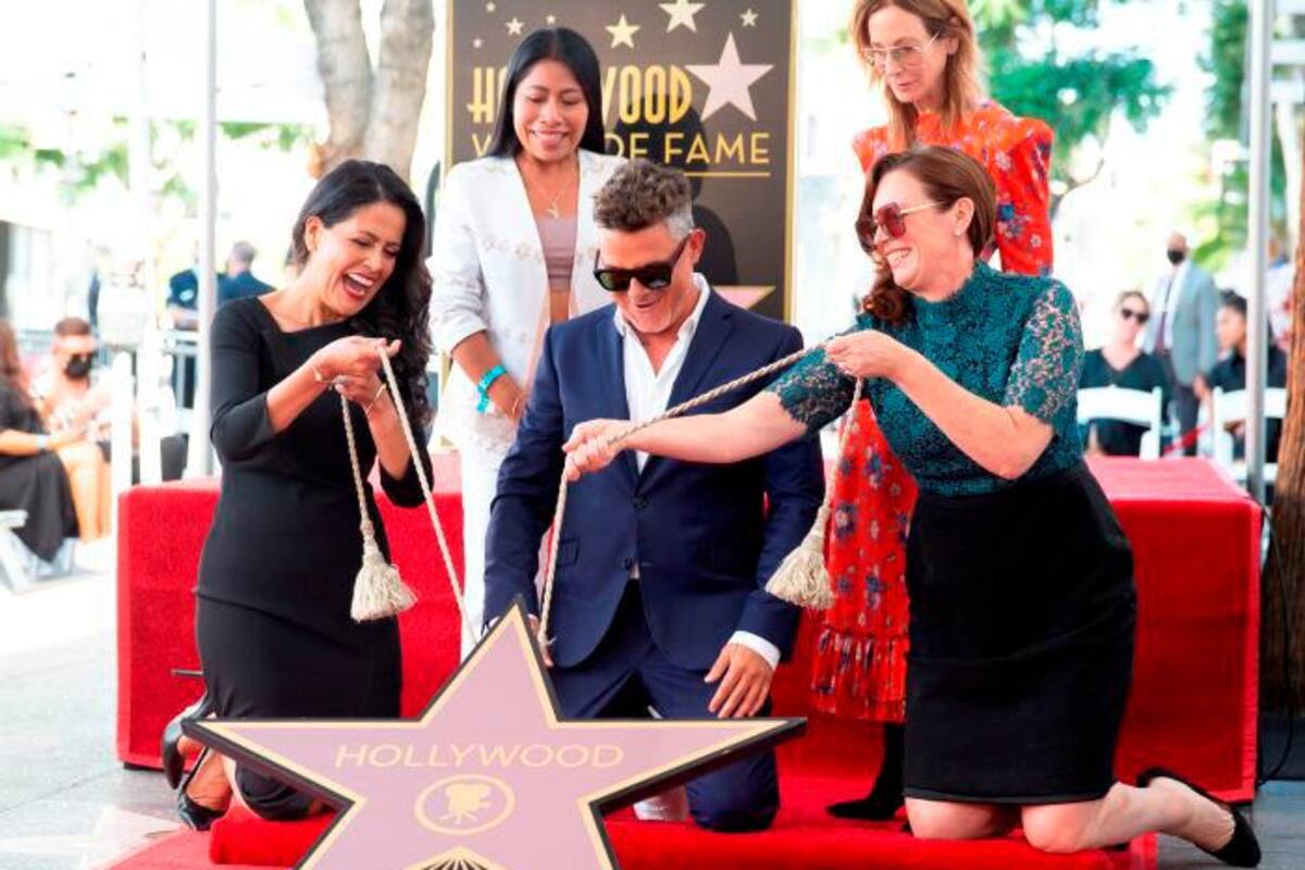 Alejandro Sanz inaugura su estrella en Hollywood: “Llega en el momento justo”
