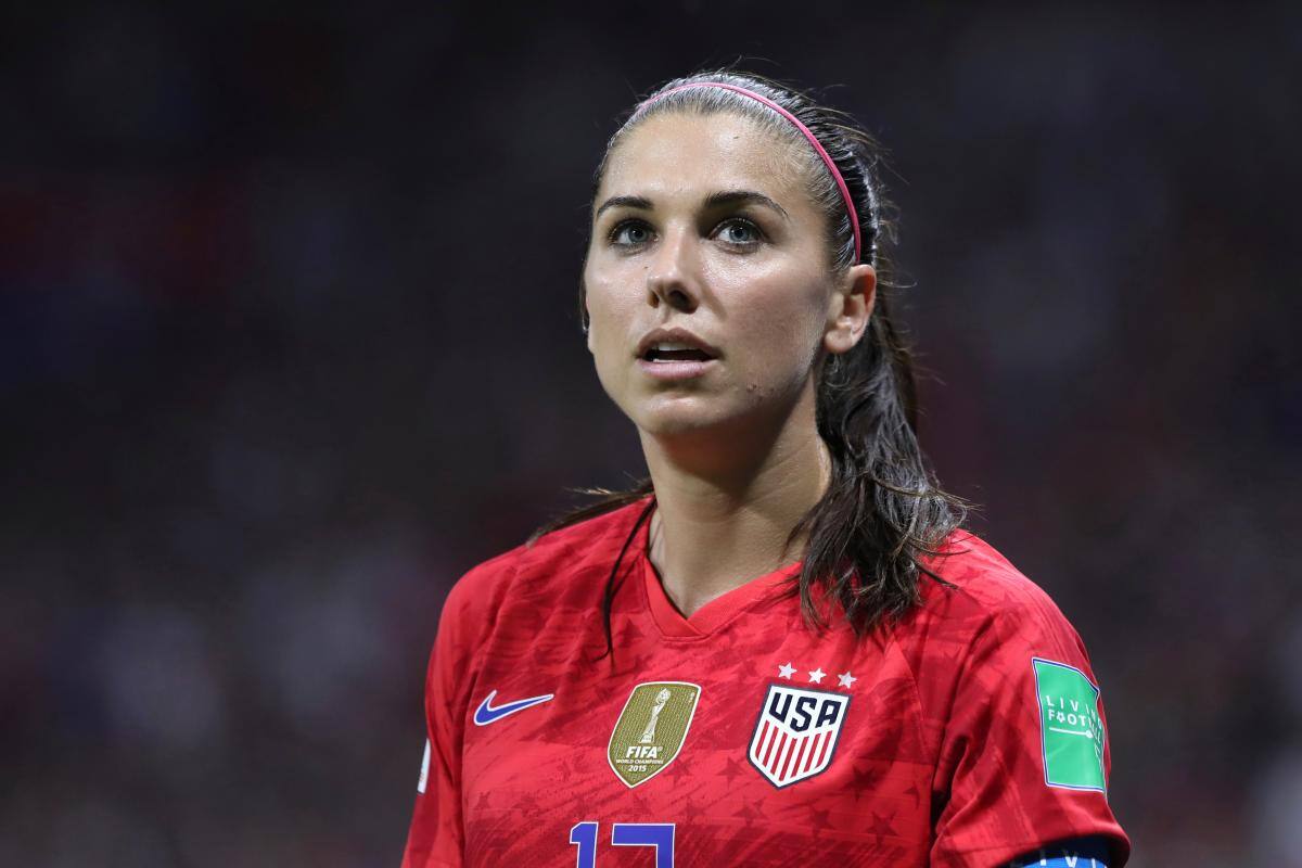 Morgan, estrella del fútbol femenino, ya es mamá