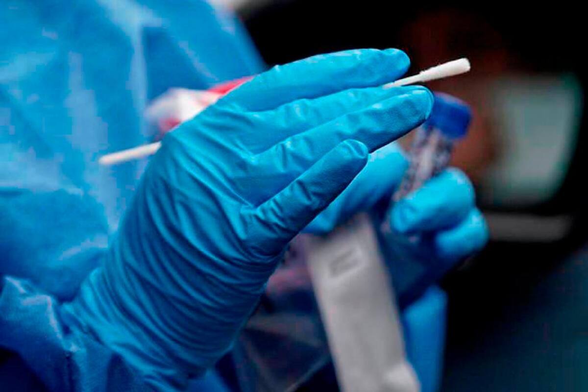 La nueva variante de COVID-19 tumba las bolsas del Sudeste Asiático