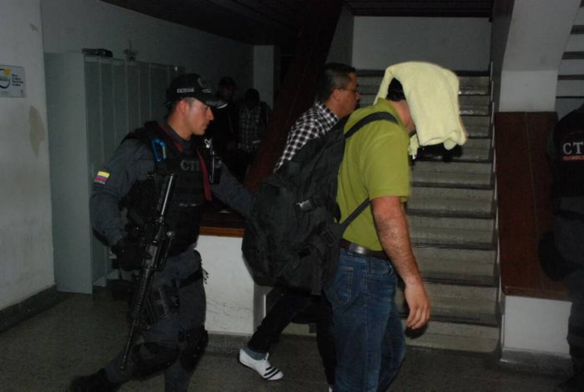 Militares rumbo a audiencia en el Palacio de Justicia de Montería. El Universal - Montería
