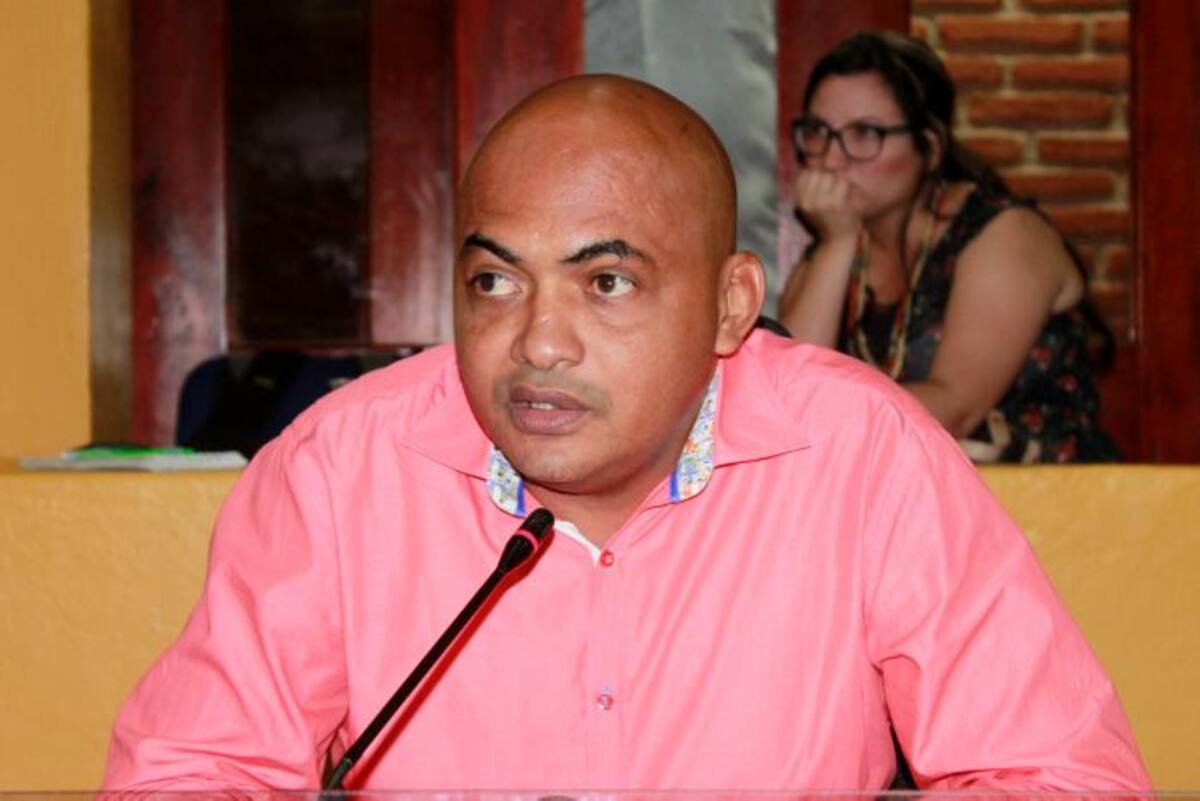 William Pérez fue el citante Concejo se llevó a cabo un debate sobre la barrera de sonido que piden los habitantes de San Francisco CORTESÍA