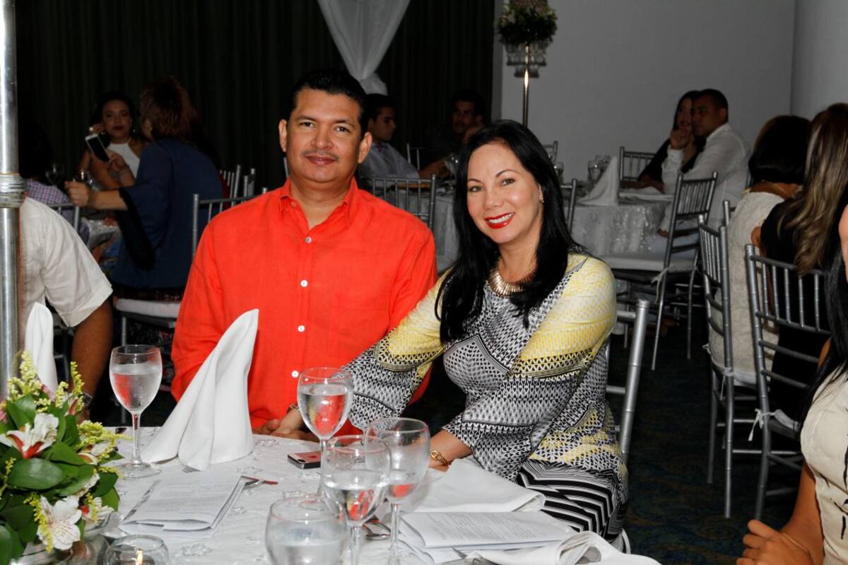 Víctor Tarrá y Luz Elena Flórez.