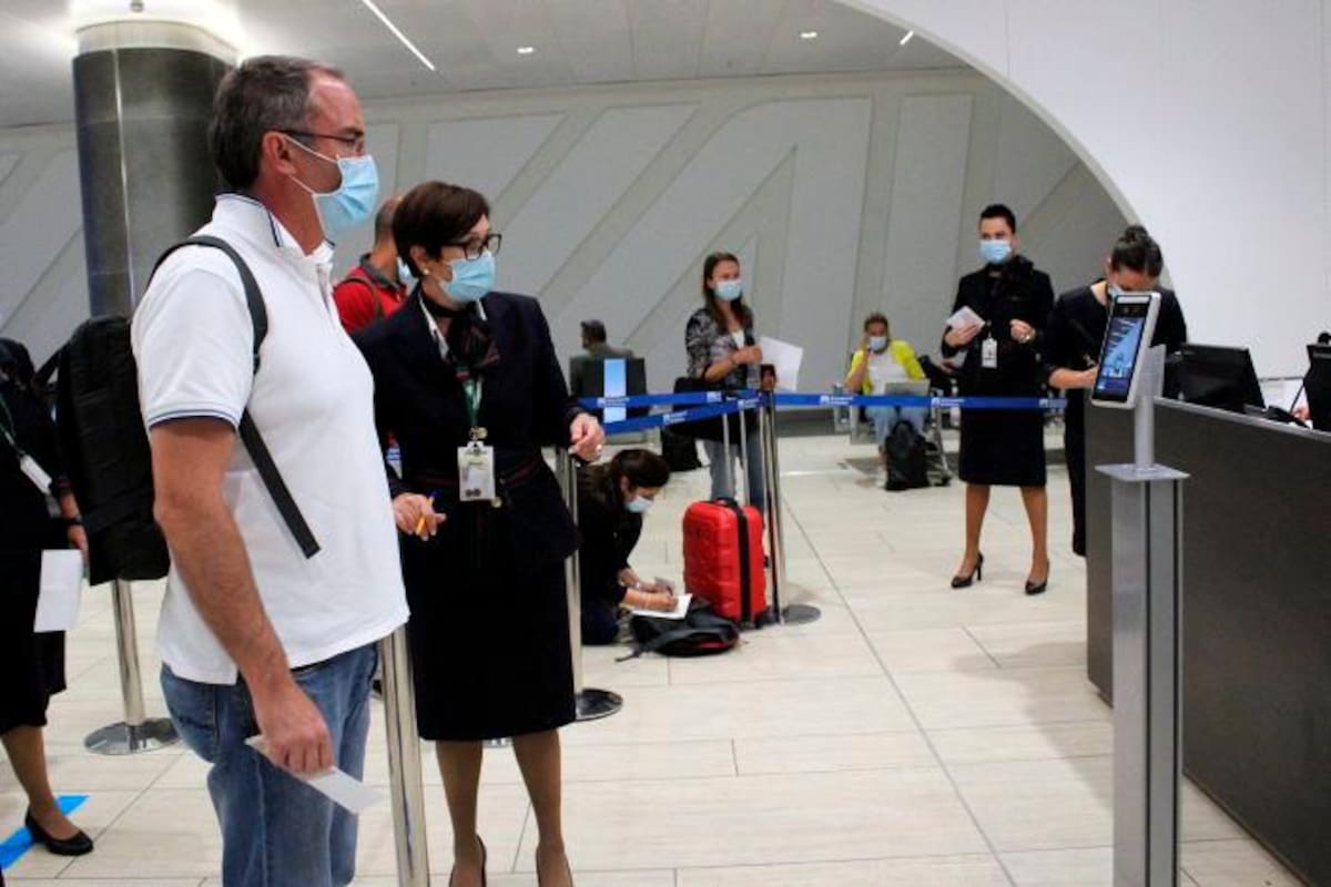 Italia abre sus fronteras a países de fuera de Schengen, pero con cuarentena
