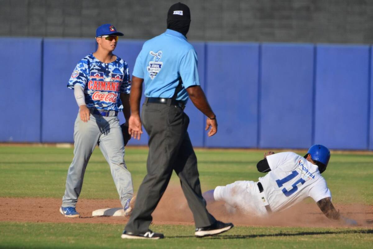 Caimanes derrotó a Vaqueros y se mantiene en el segundo lugar