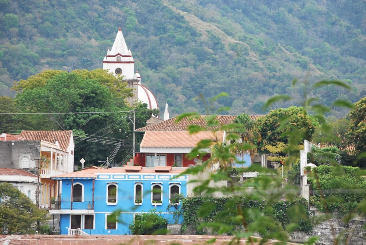 Panorámica de Honda. El Universal