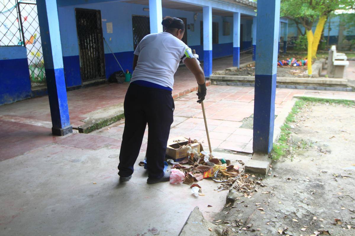 Distrito amplió contratos de vigilancia y aseo