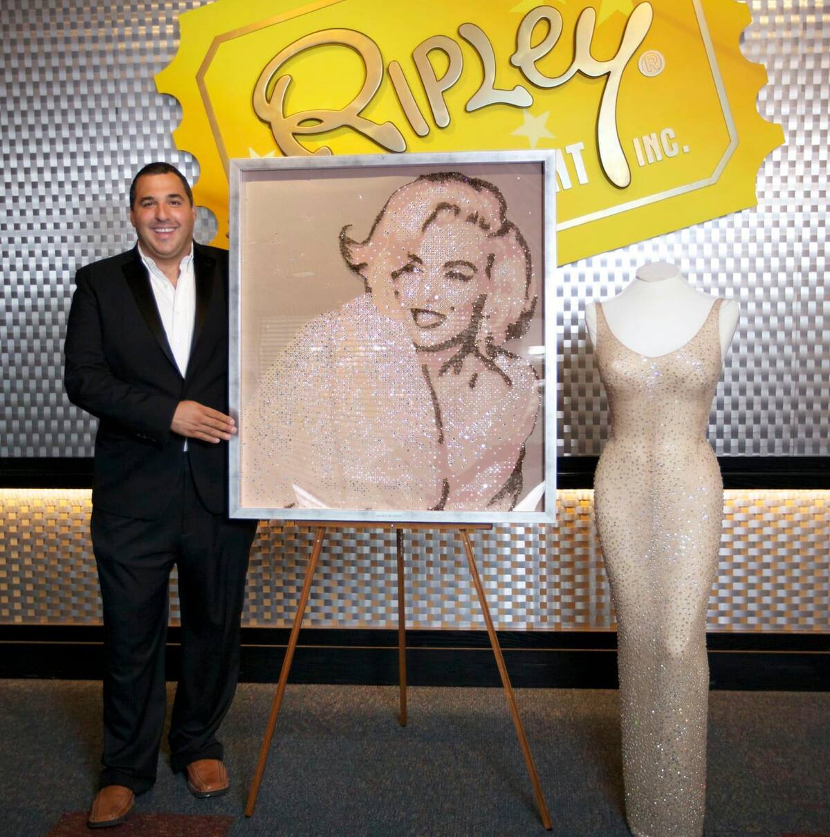 El vestido que usó Marilyn Monroe el día que cantó en la Casa Blanca a Kennedy es parte de la colección de la Fundación Ripley.//Fotos: Cortesía.