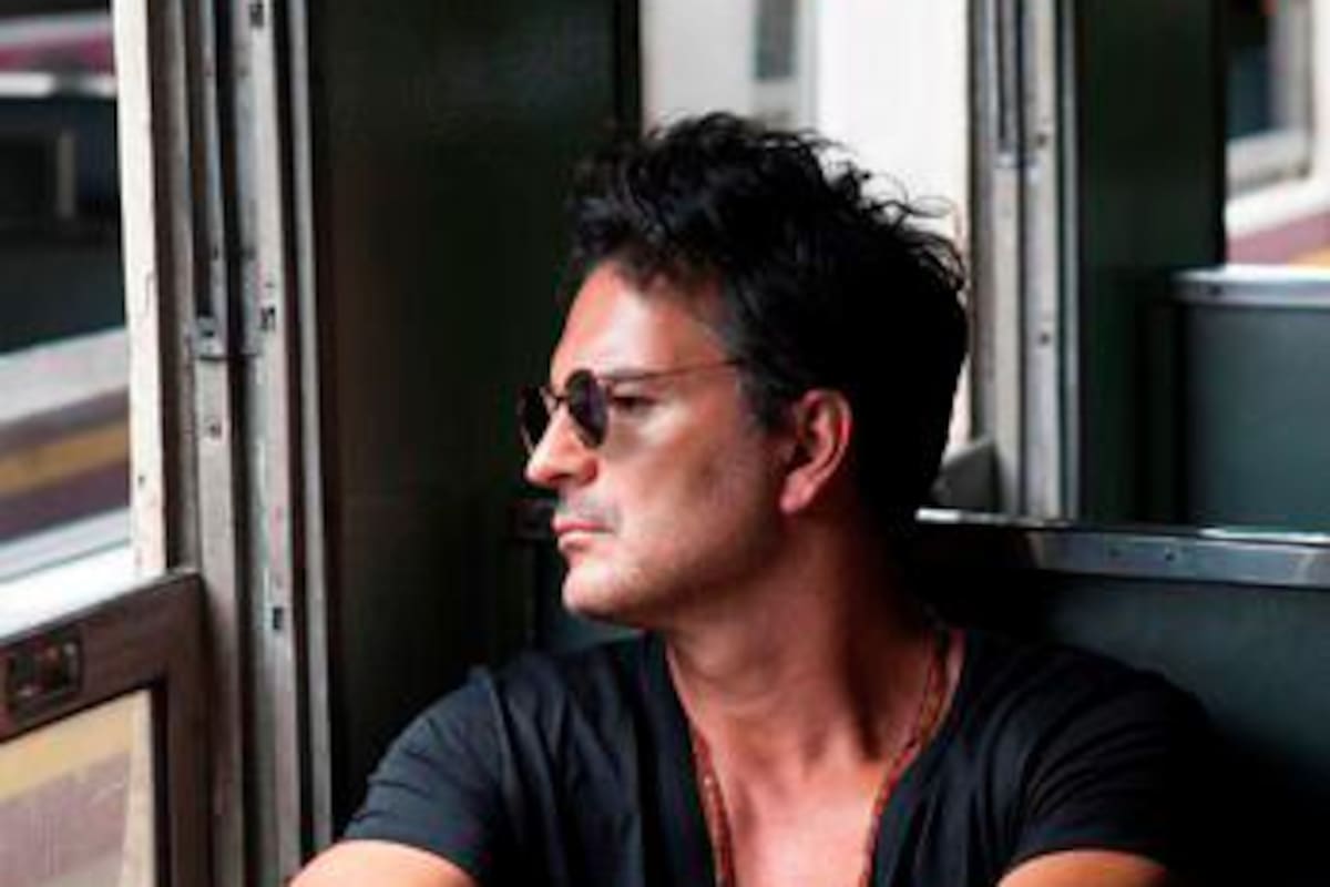 Video: fan se quitó la ropa en concierto de Ricardo Arjona en Colombia