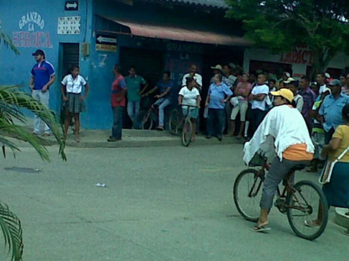 Protesta en Tierra Alta, Córdoba. Cortesía twietero