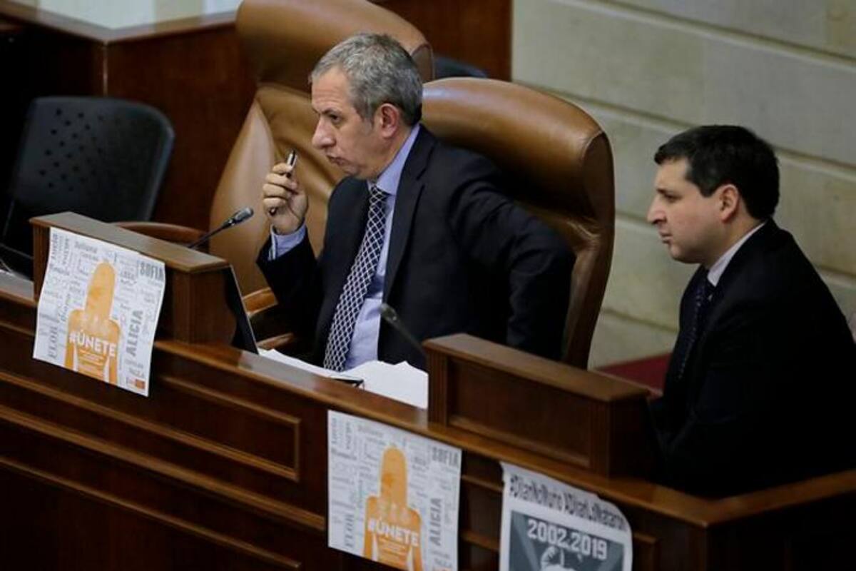 Con votación de impedimentos avanza discusión de Ley de Crecimiento