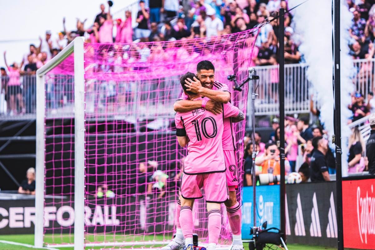 Suárez y Messi lideran goleada del Inter Miami al Orlando City