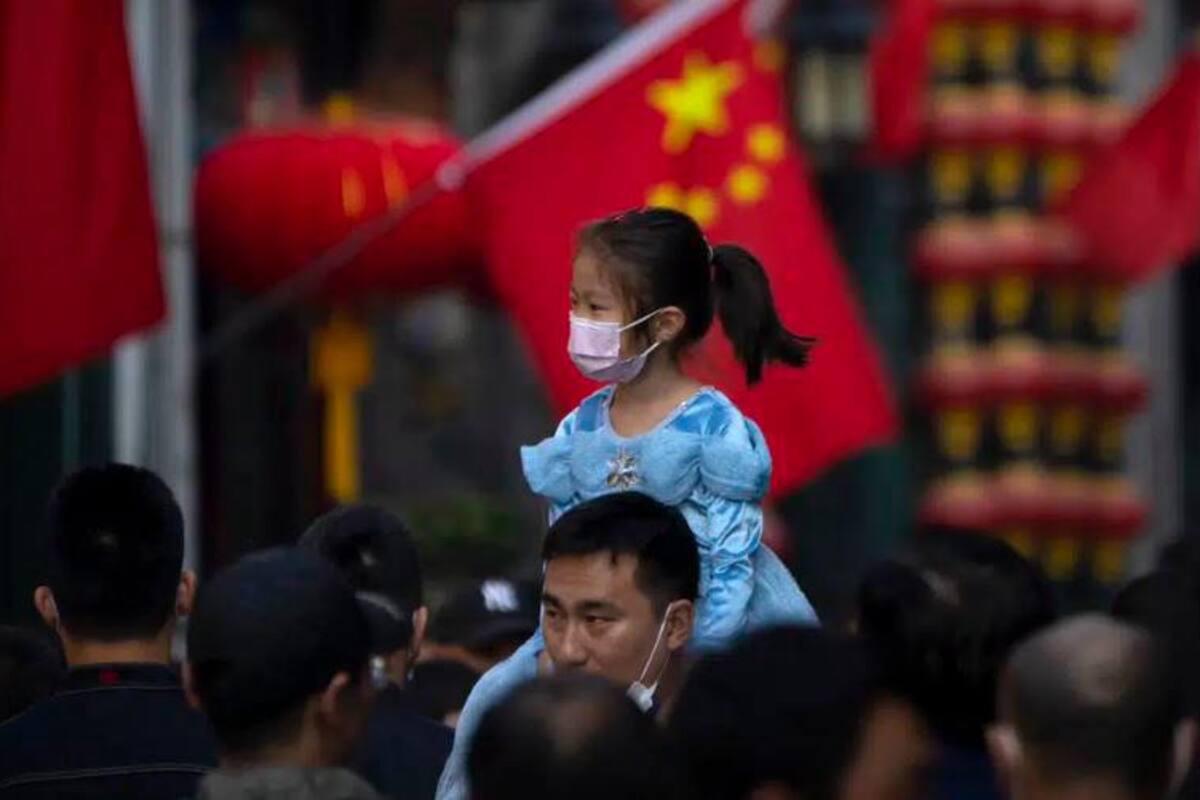 La población de China se redujo por primera vez en más de 60 años
