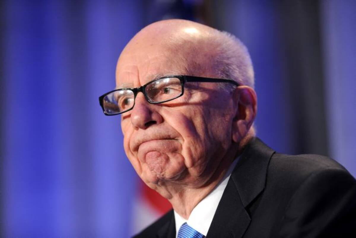 Rupert Murdoch, CEO de Newscorp anuncia la división de la compañía de medios News Corp.