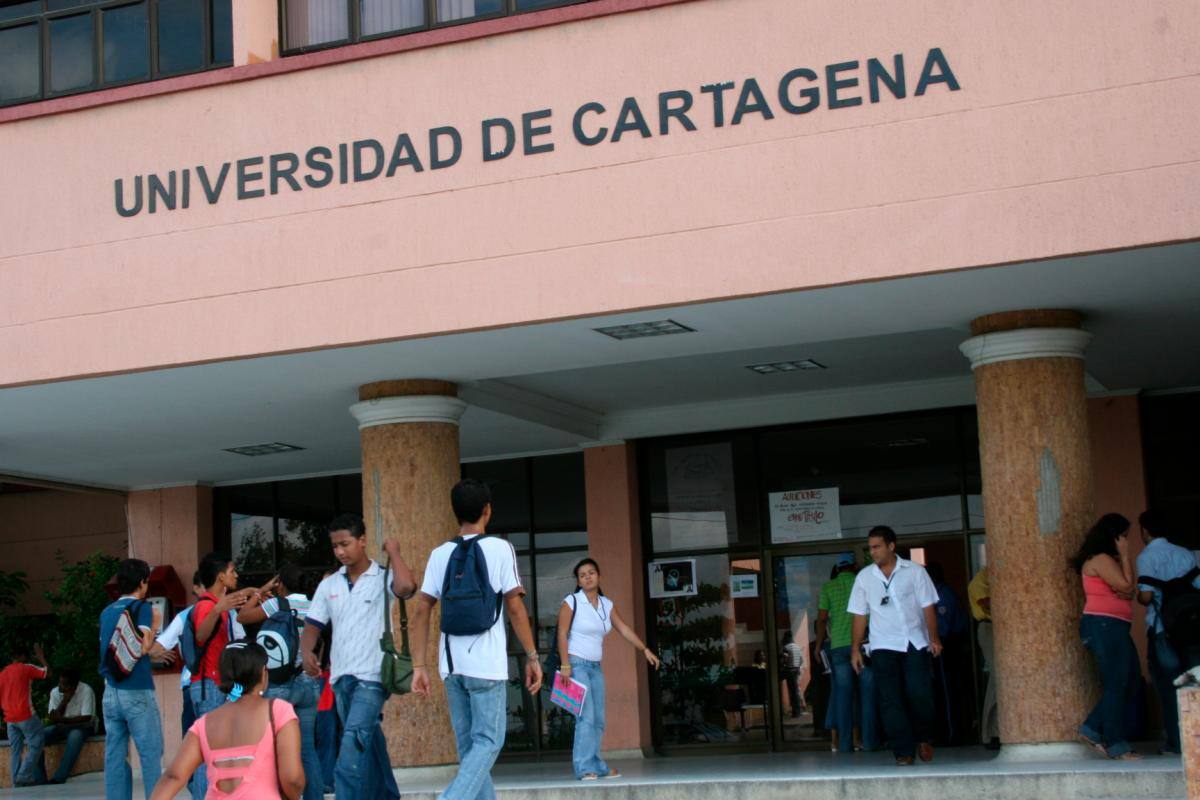 Procuraduría suspendió a docente de la UdeC por acosar a estudiante