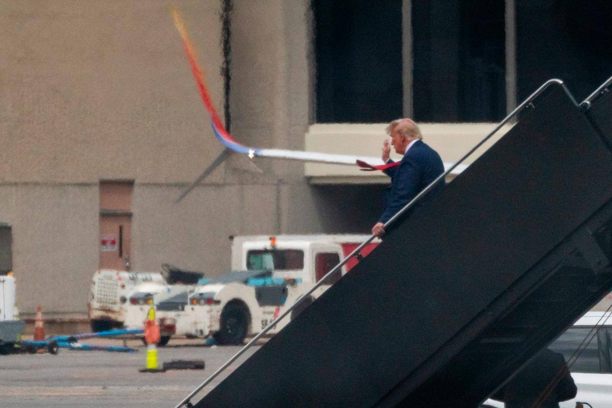 Atención: Donald Trump llegó al juzgado para lectura de cargos
