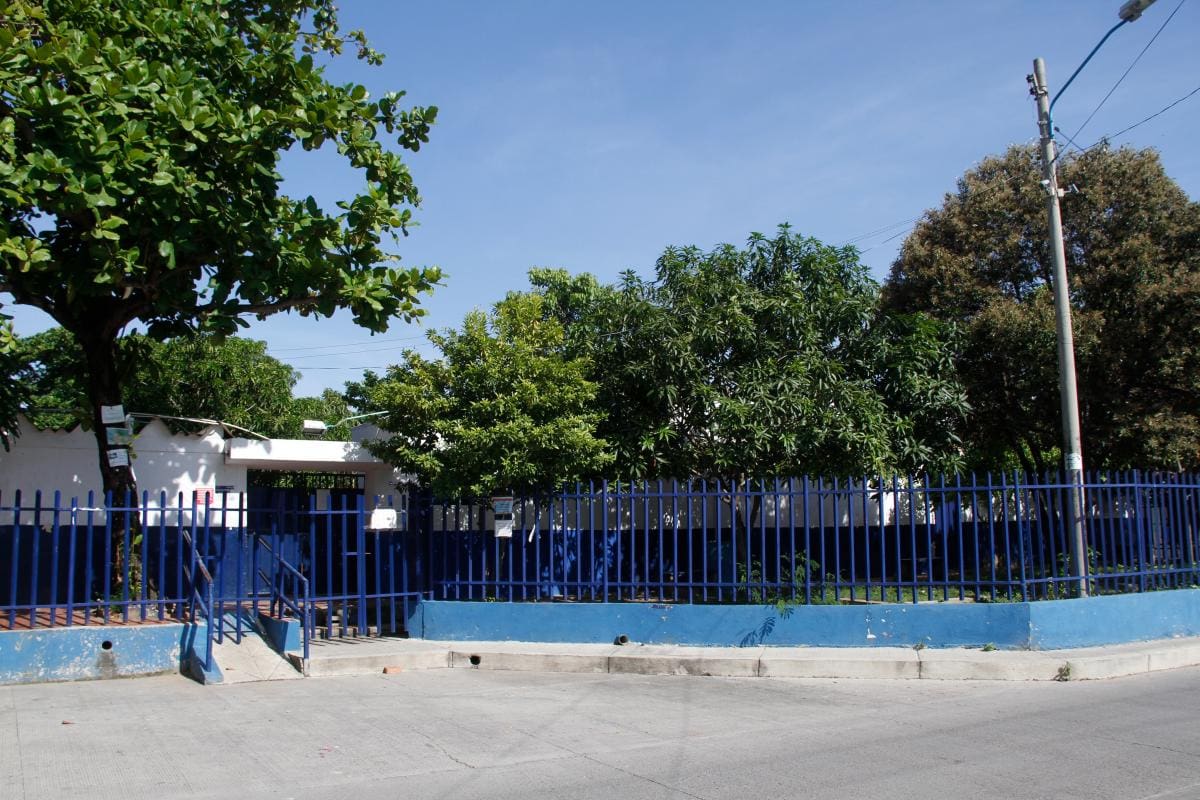 En el colegio Emiliano Alcalá siguen esperando soluciones
