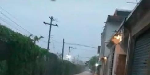 “Tenemos cuatro barrios incomunicados”