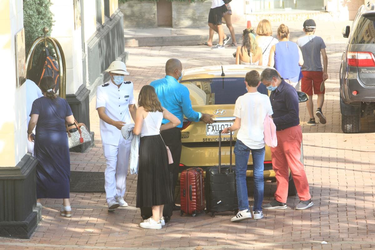 Vacaciones: se mueve el torniquete en los hoteles