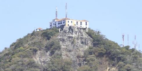 En esto se trabaja en el cerro de La Popa