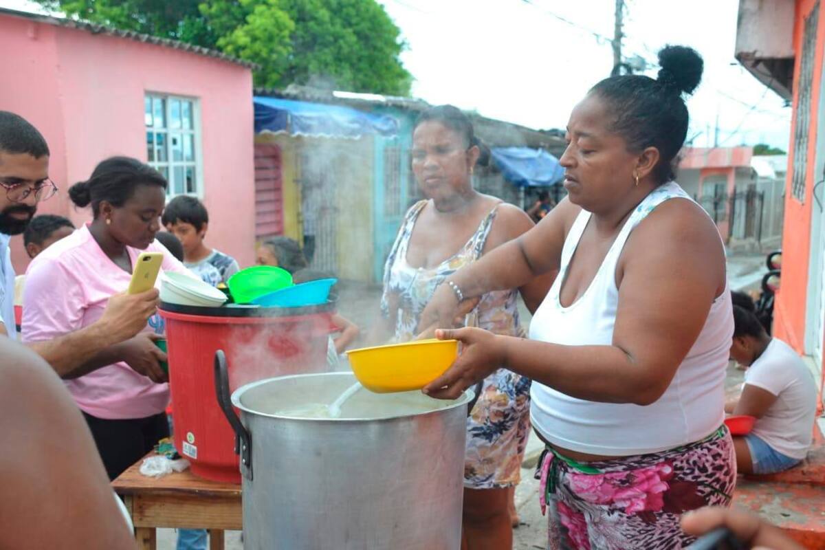 Así se hicieron las 68 ollas comunitarias lideradas por el PES en Cartagena