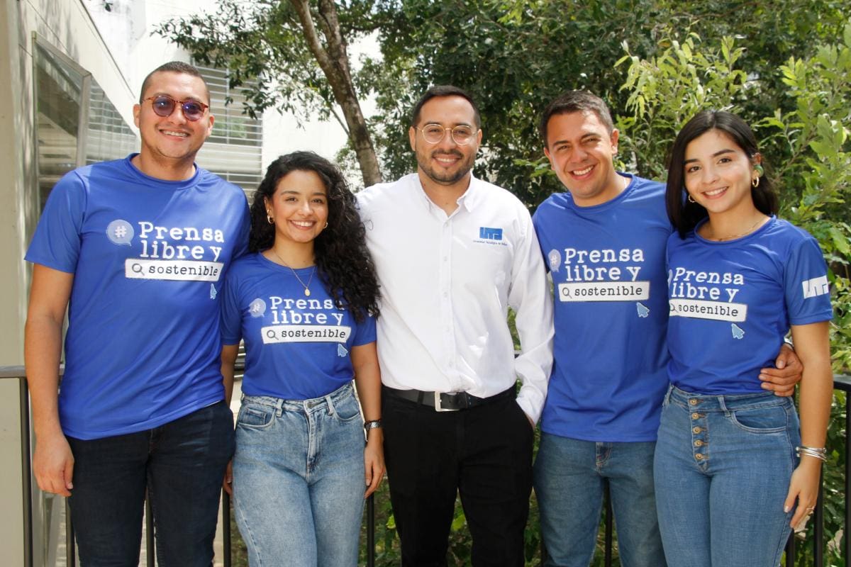 Humberto Ochoa, María Alejandra Romero, Jairo Cárdenas, Santiago Peñaranda y Gabriela Almeida.
