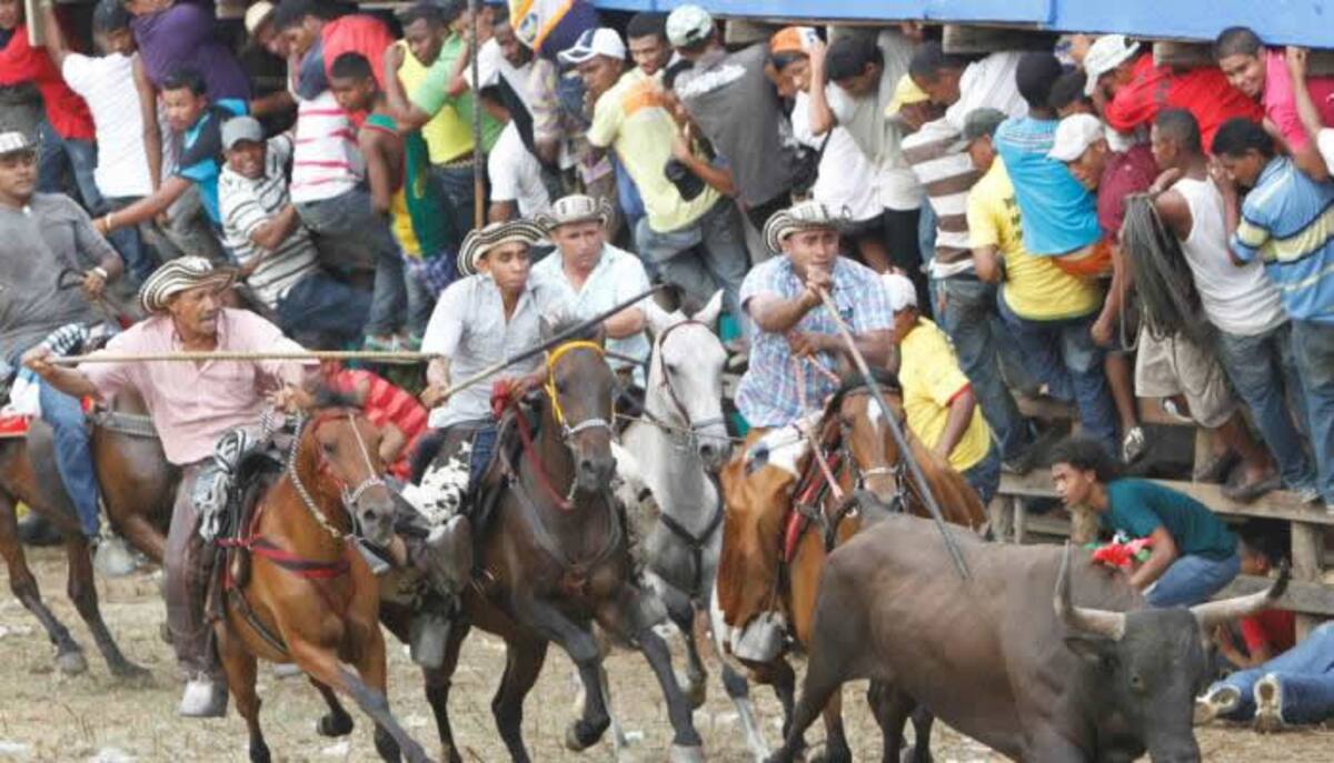 Esta tarde dejó más de 20 corneados y tres caballos lesionados. JULIO CASTAÑO - EL UNIVERSAL
