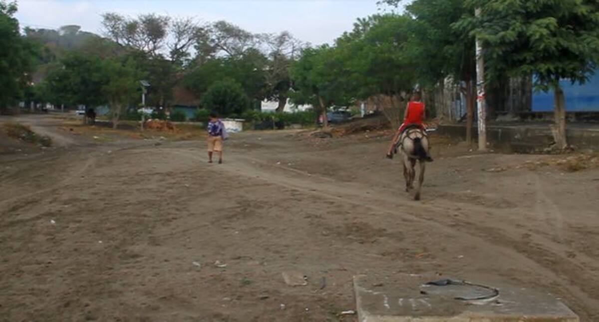 VÍCTOR HUGO MORA MENDOZA