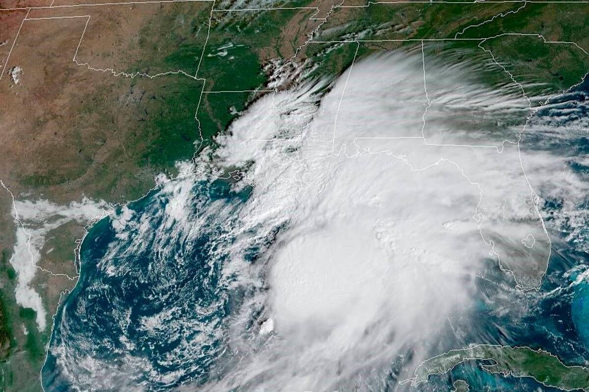 Tormenta tropical Néstor se acerca al noreste de Florida