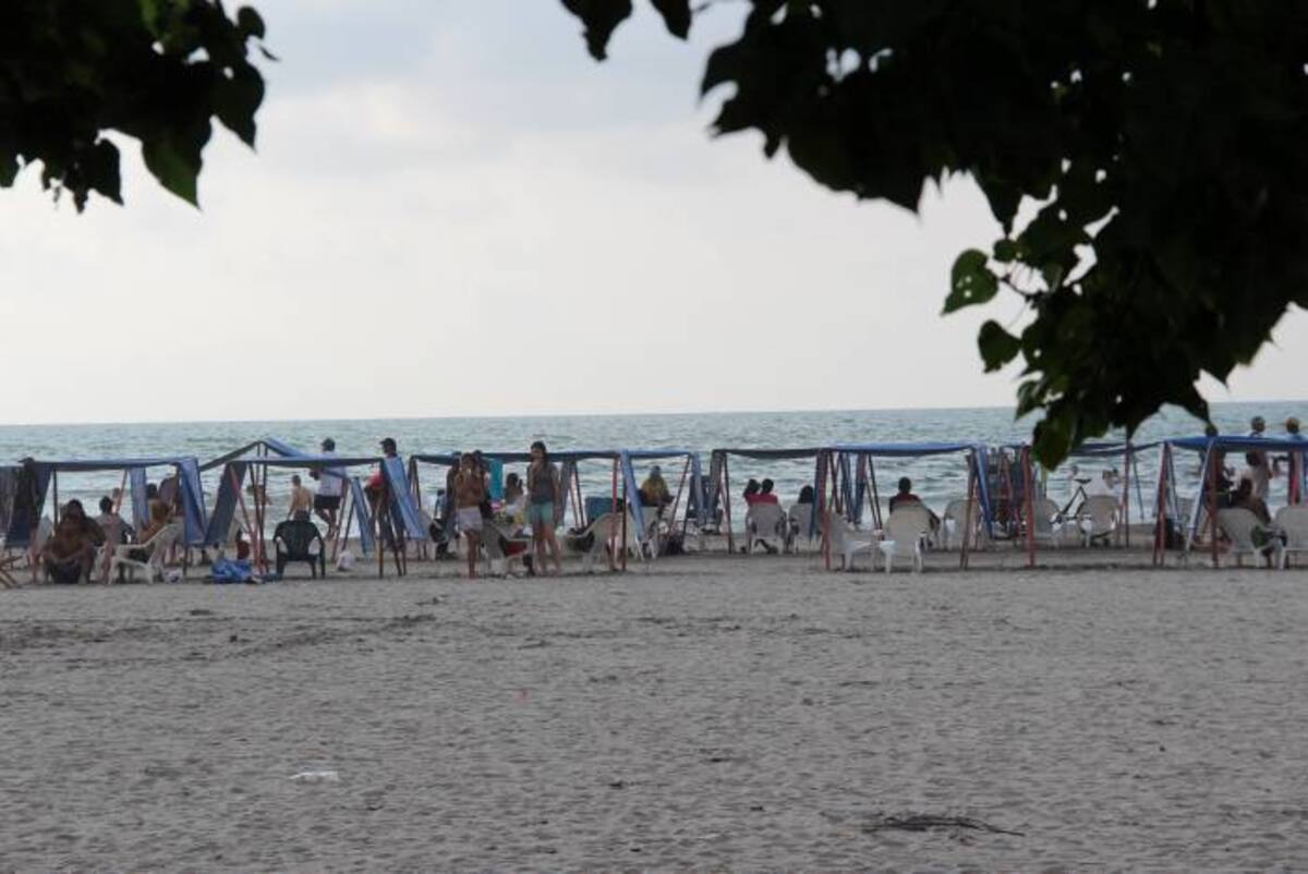 Las playas de Cartagena fueron poco concurridas durante el fin de semana. Julie Parra Benítez