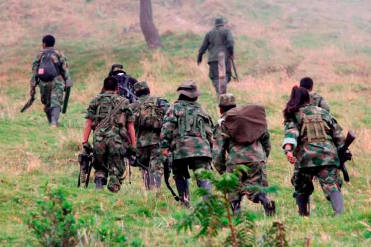Denuncian el asesinato de 3 personas en Colombia por disidencias de las Farc