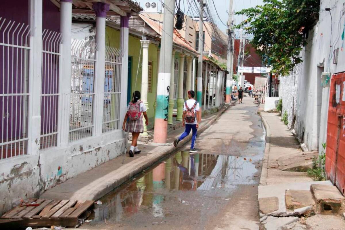 En el callejón El Retiro se sienten abandonados por el Distrito