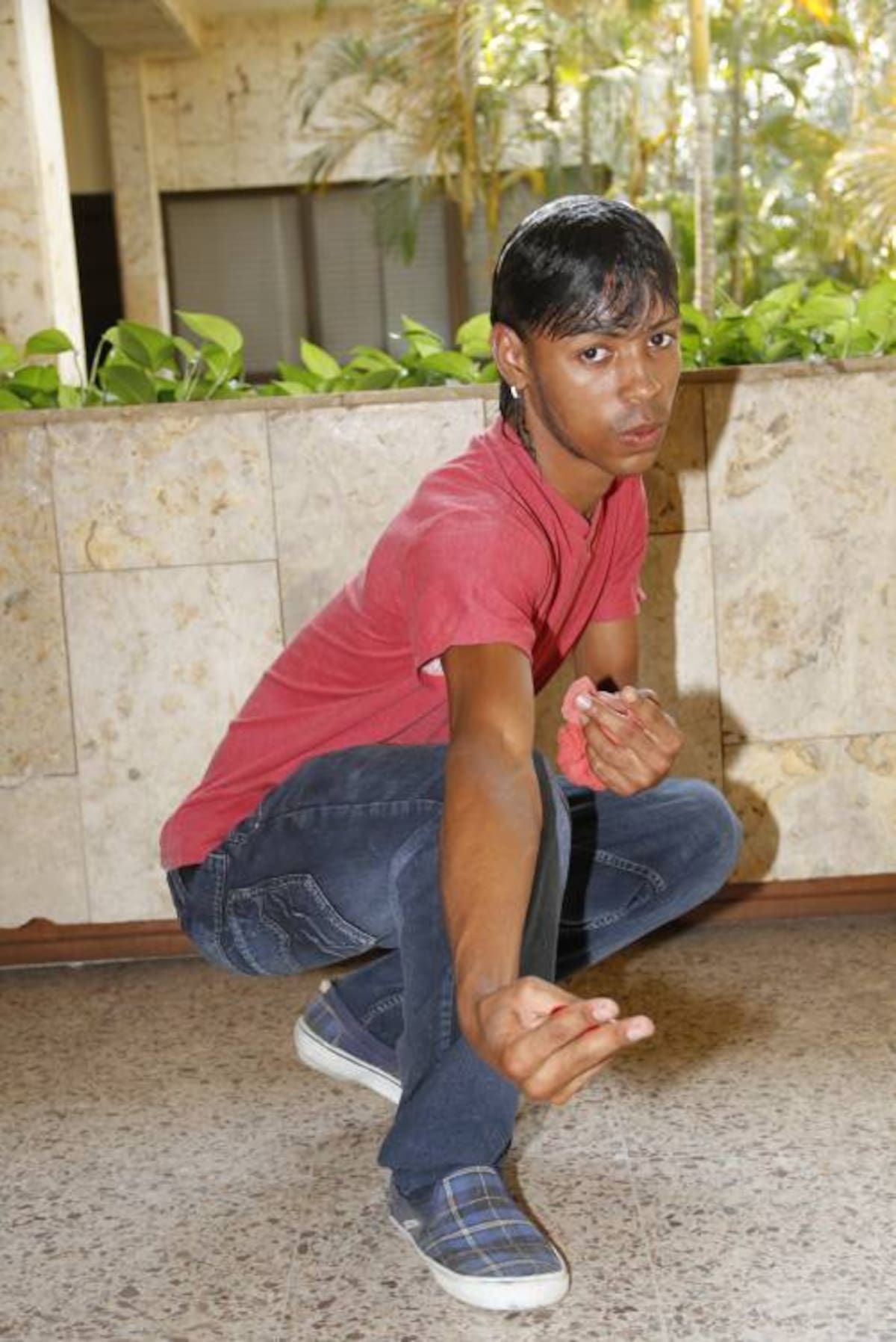 Es un cartagenero de aspecto delgado pero famoso entre los estudiantes de colegios de la ciduad. FOTOS: OSCAR DÍAZ - EL UNIVERSAL