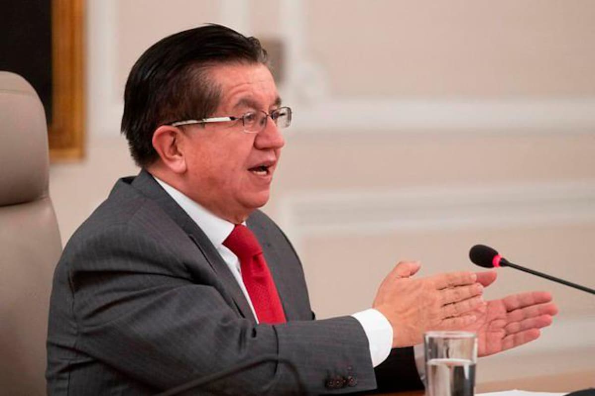 Minsalud pidió a alcaldes asumir responsabilidad para cumplir con vacunación