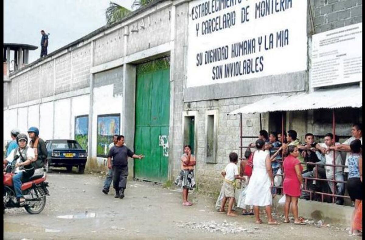 La riña se registró luego de una discusión entre reclusos del mismo patio, quienes terminaron usando armas blancas para agredirse. Archivo
