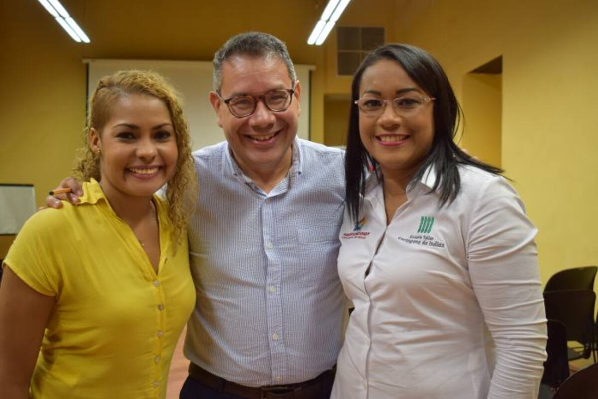 Muriel Castro, Rodrigo Arteaga y Delly De La Rosa. CORTESÍA