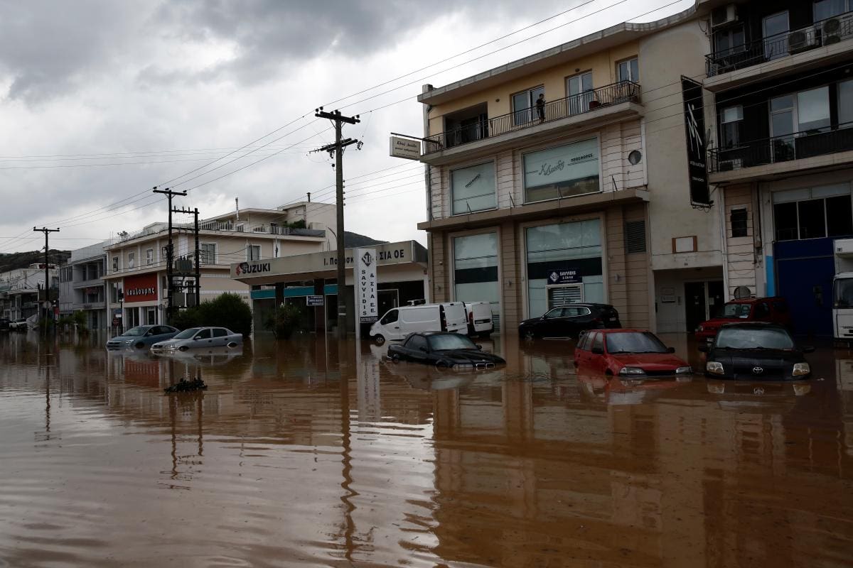 Récord de precipitaciones en Grecia han dejado 2 personas muertas