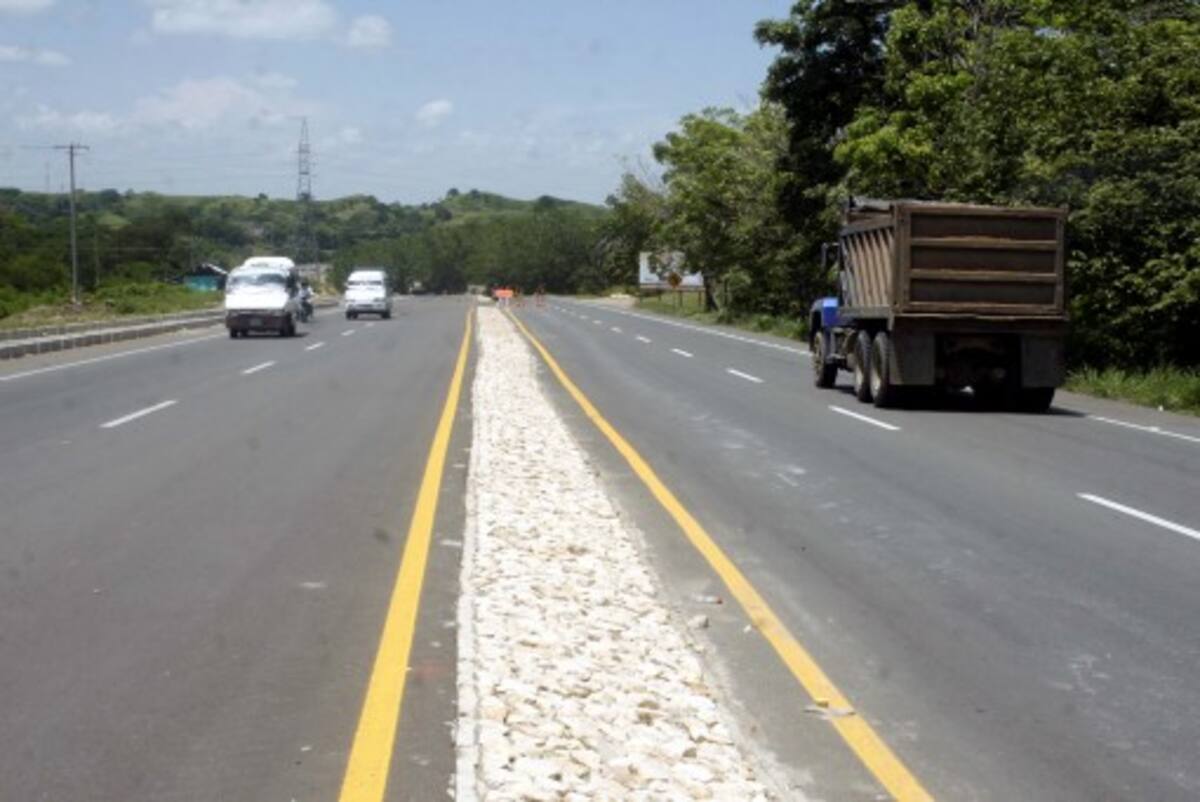 La doble calzada Sincelejo-Corozal. MANUEL SANTIAGO PÉREZ/EL UNIVERSAL/
