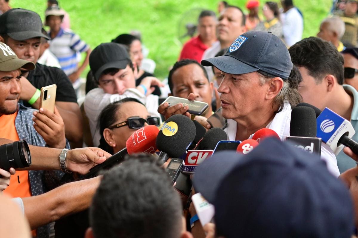 ‘Los subsidios tienen que acabarse’: Gustavo Bolívar sobre ayudas económicas