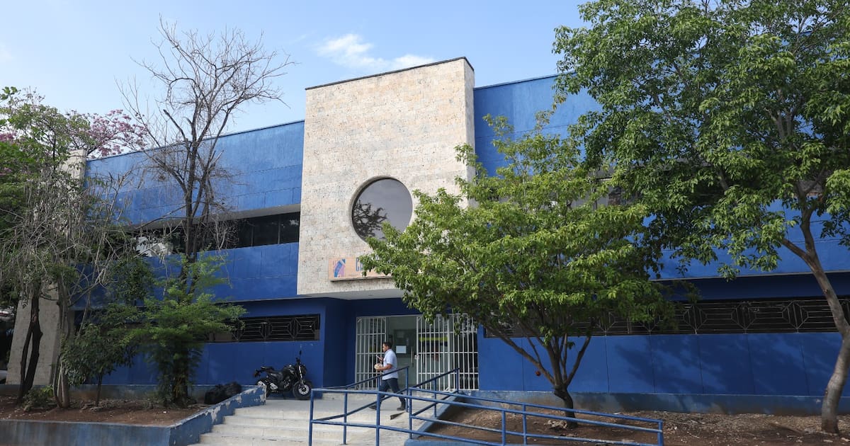 Guide to Procedures at Family Commissariats in Cartagena: Schedules and Locations by Area