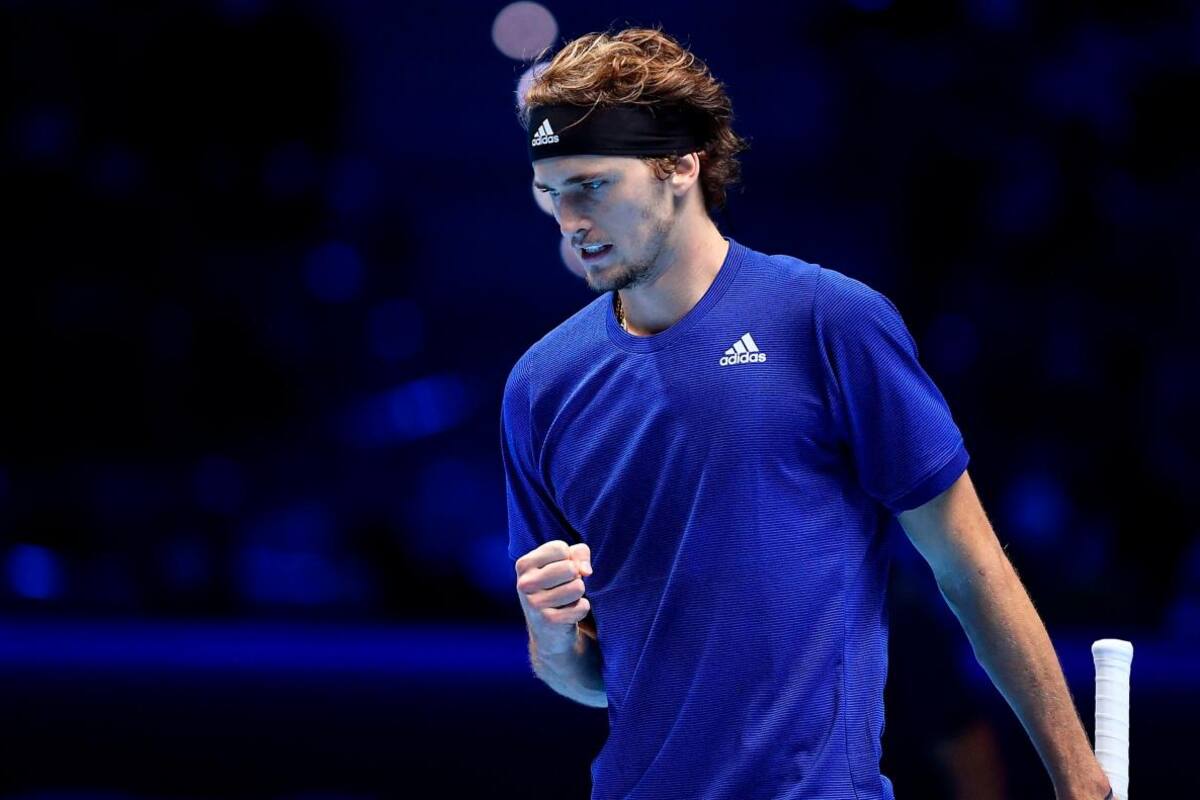 Zverev acompaña a Djokovic y Medvedev en semis de la Copa Masters