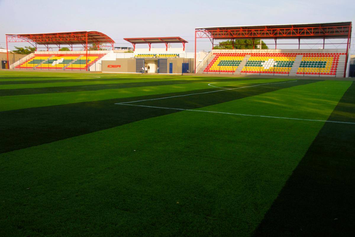 Buenos días, deportes: ¿Debe llamarse Agustín Julio la cancha de San Fernando?
