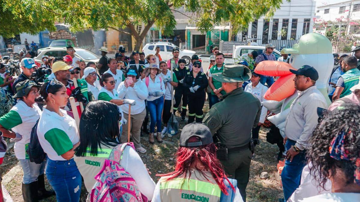 Jornada de intervención y recuperación ambiental en Ceballos.
