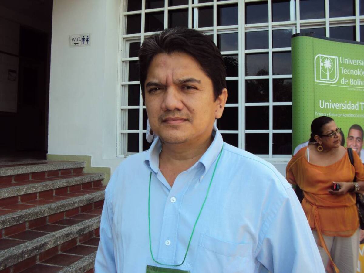 Claudio Pérez Granados, Docente de Etica y Valores del colegio Salesiano San Pedro Clavel. ANLLY TATIANA FLÓREZ OSPINA - EL UNIVERSAL