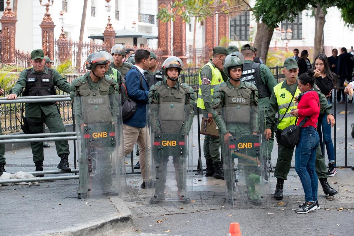 Sindicato venezolano denuncia nuevo caso de abuso de militares a periodistas
