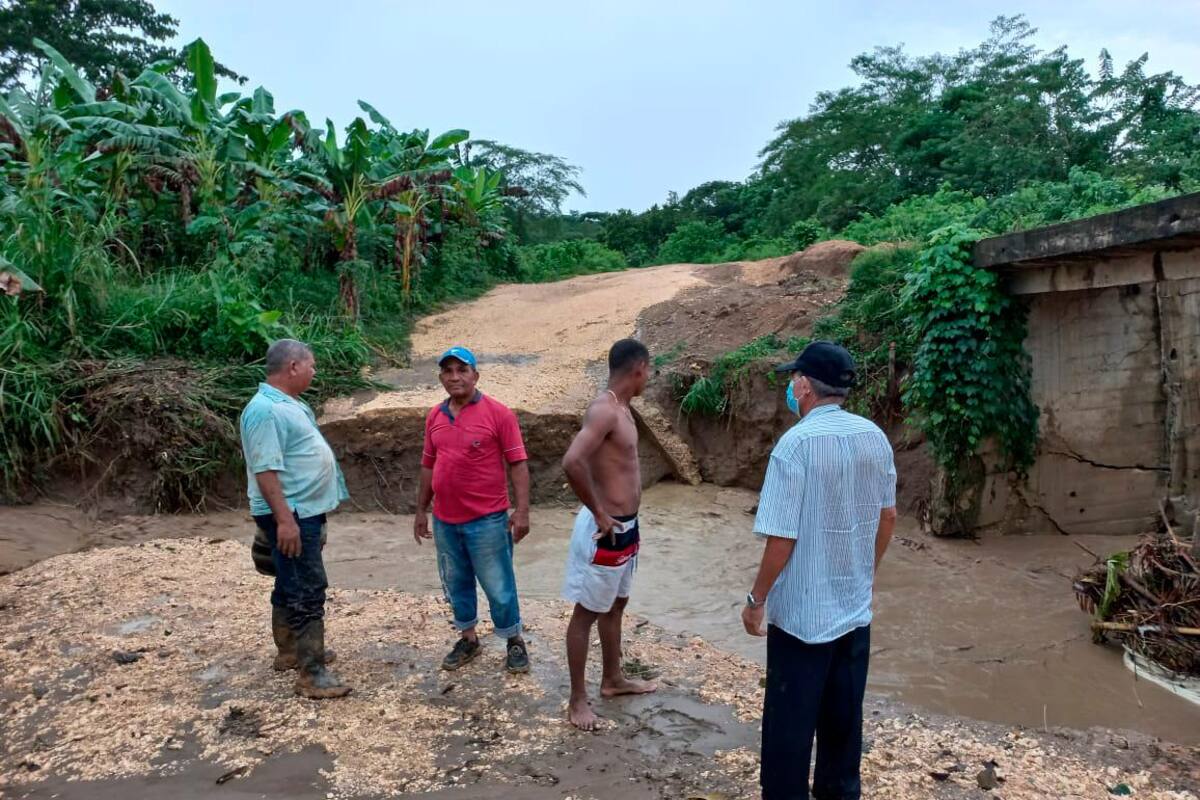 Lluvias incomunicaron a Villanueva con Algarrobo