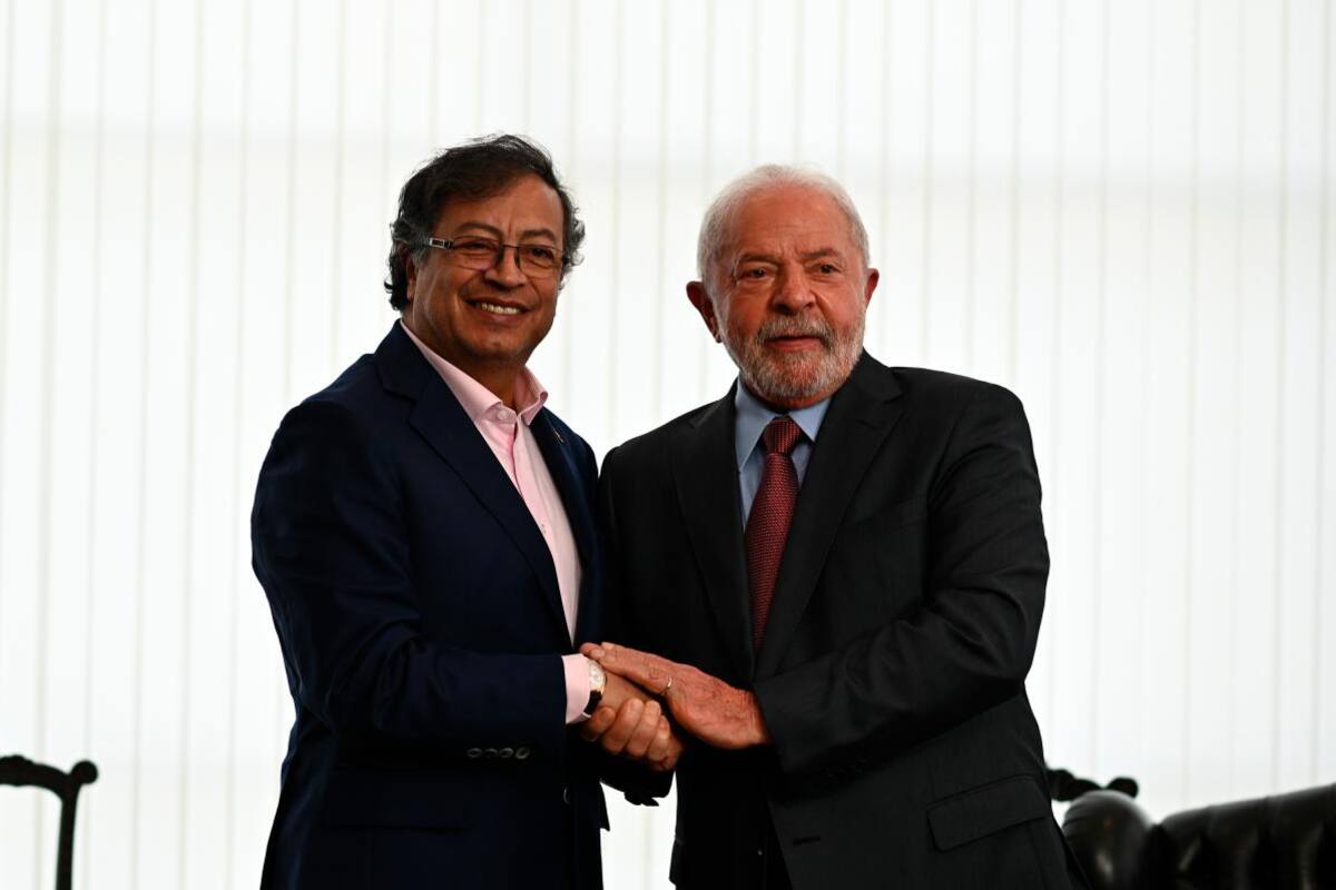 Lula da Silva se reunirá con Gustavo Petro en medio de un difícil panorama